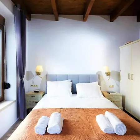 Archontiki, With Rooftop Pool And Stunning Panoramic Views! 빌라 에피스코피